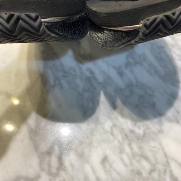 Volatile sandals - Picture 4 of 4